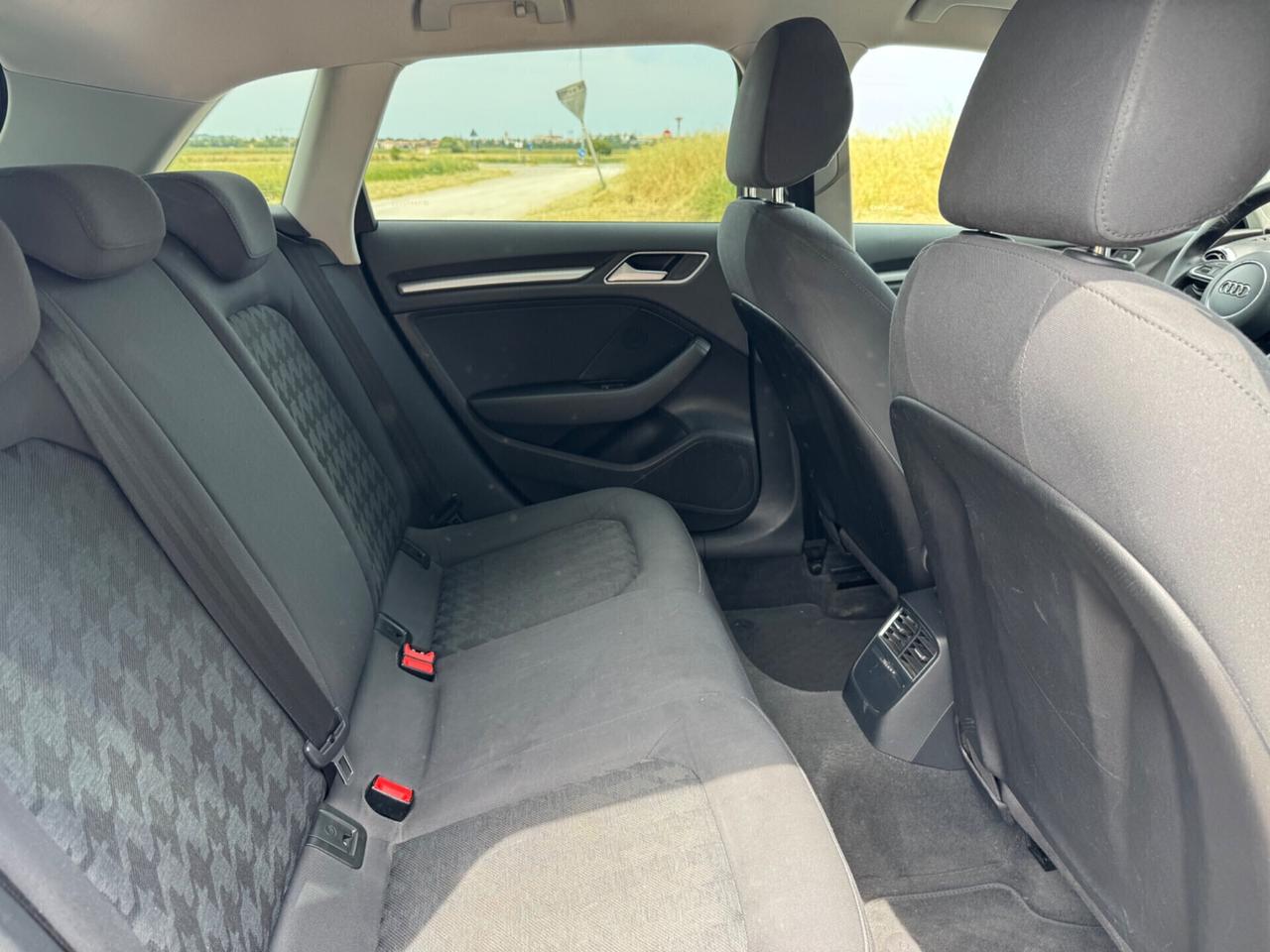 Audi A3 SPB 1.6 TDI Sport