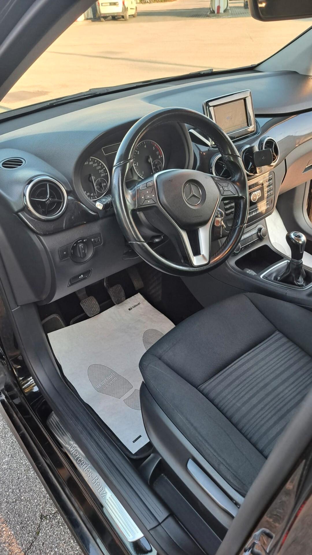 Mercedes-benz B 180 CDI Premium