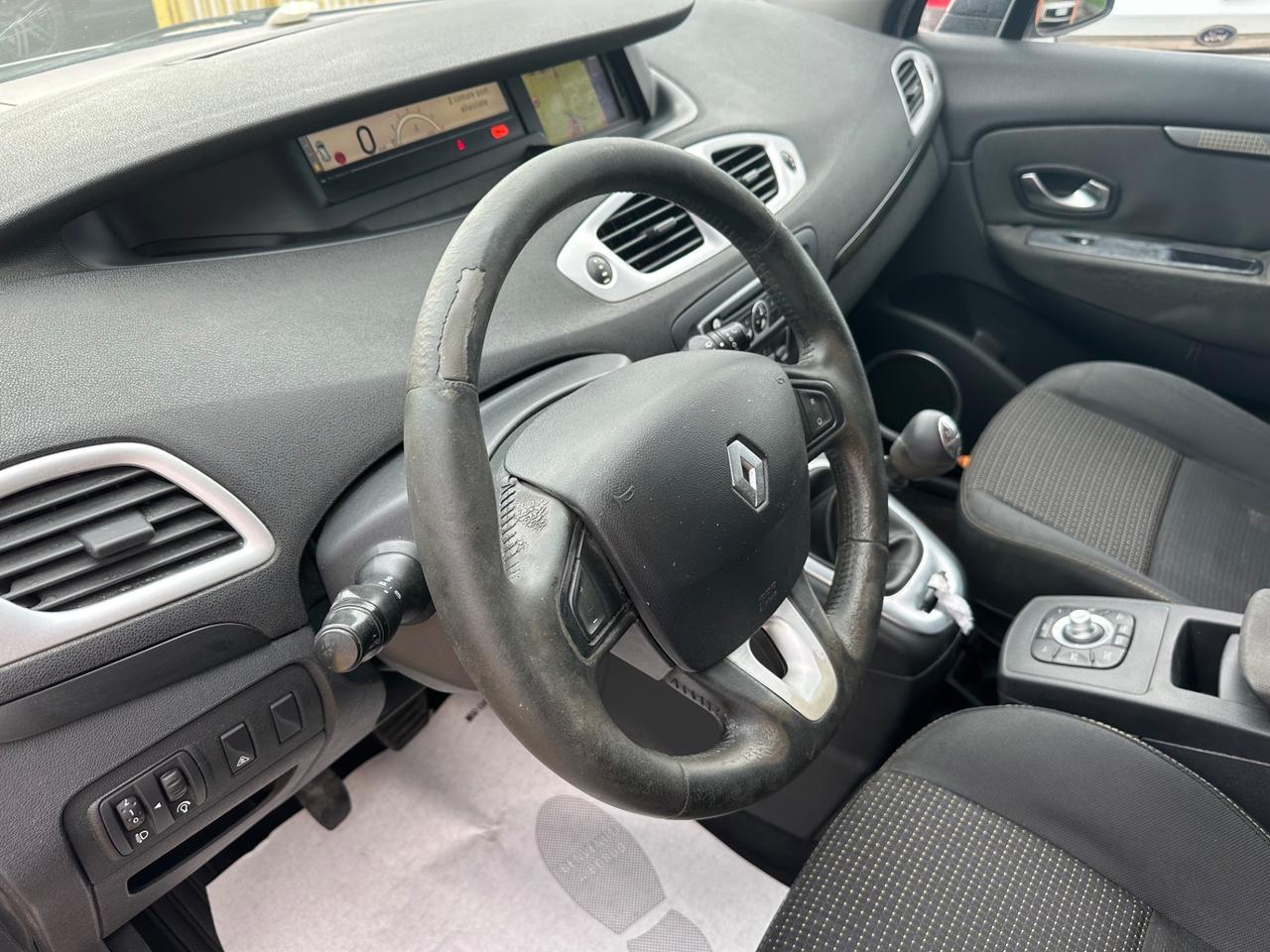 Renault Scénic 1.5 dCi 110CV Dynamique 7 POSTI
