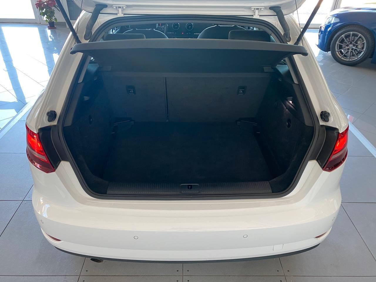 AUDI A3 SPB 1.6 TDI 115CV MOD. BUSINESS
