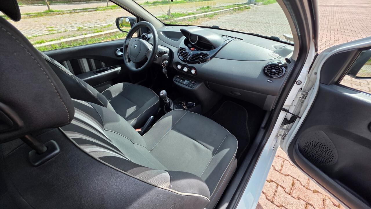 Renault Twingo 1.2 16V Night&Day