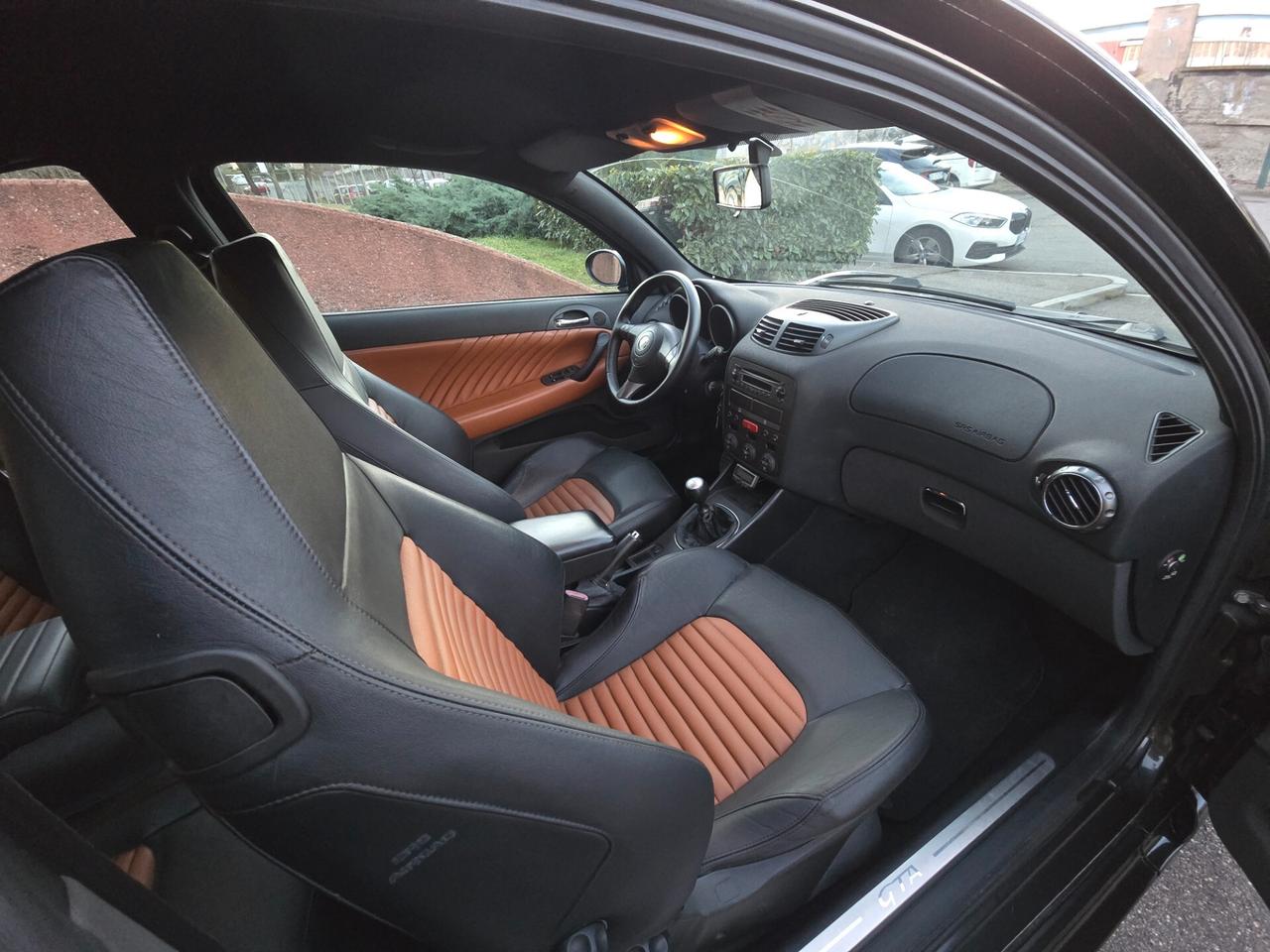 ALFA ROMEO 147 GTA 3.2i V6 24V "CAMBIO MANUALE"