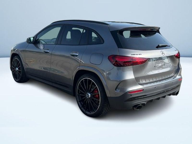 Mercedes-Benz GLA 35 AMG Premium Plus