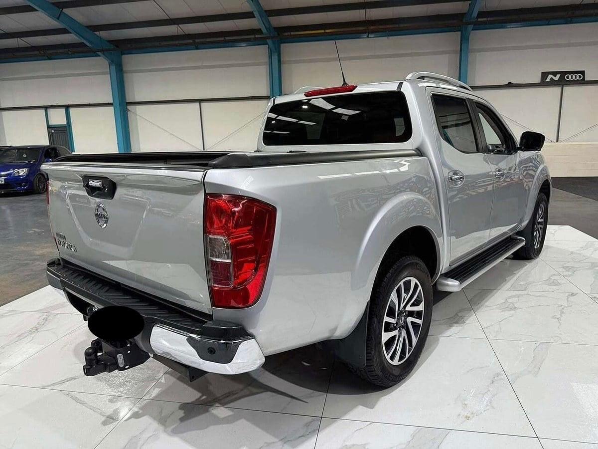 Nissan Navara 2.3 dCi 190 CV 4WD Double Cab Tekna * Differenziale Autobloccante