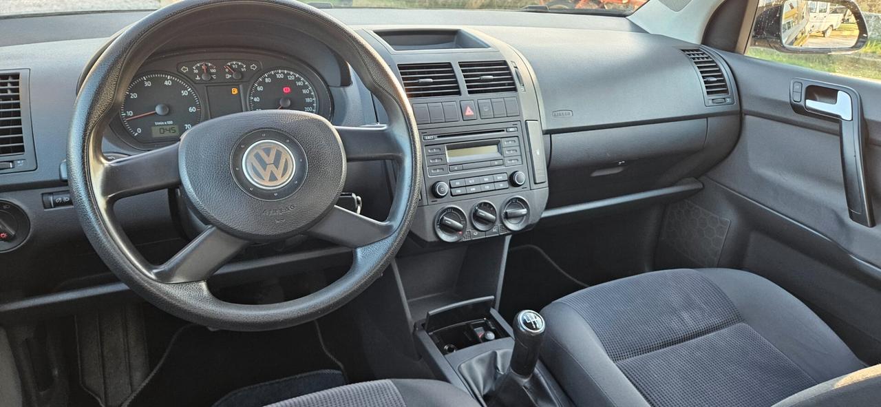 Volkswagen Polo 1.2/64CV 12V 5p. Comfortline