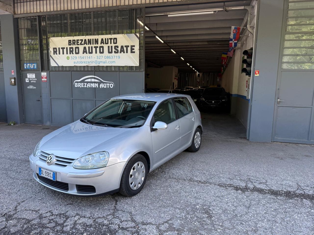 Volkswagen Golf 1.6 5p. Comfortline