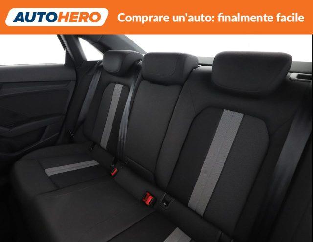 AUDI A3 Sedan 30 TFSI Business Advanced