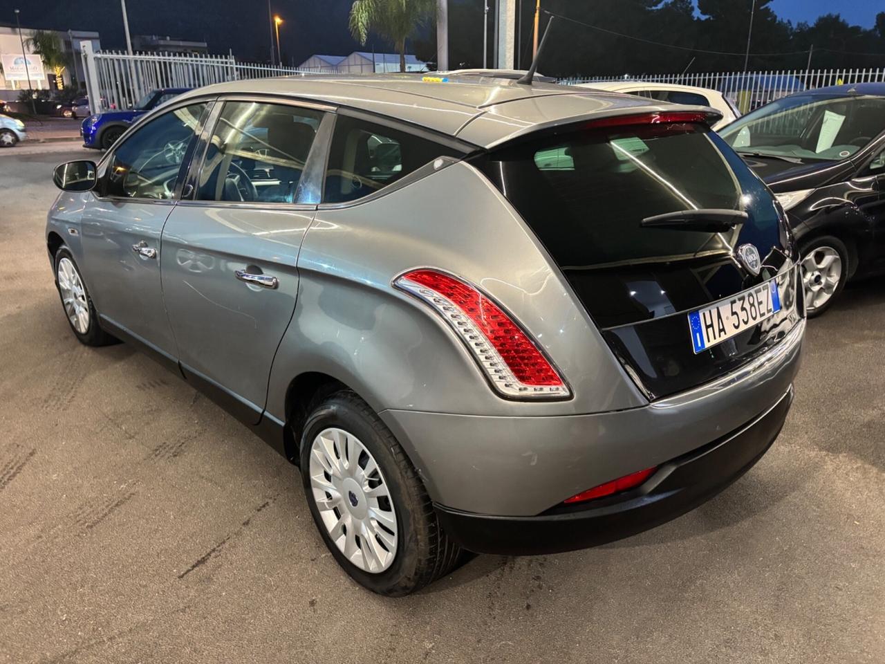 Lancia Delta 1.4 T-Jet 120 CV Oro