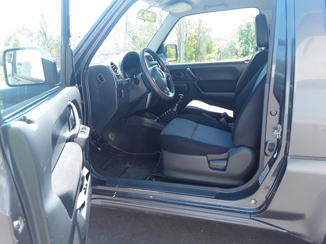 Suzuki Jimny 1.5 DDiS cat 4WD JLX