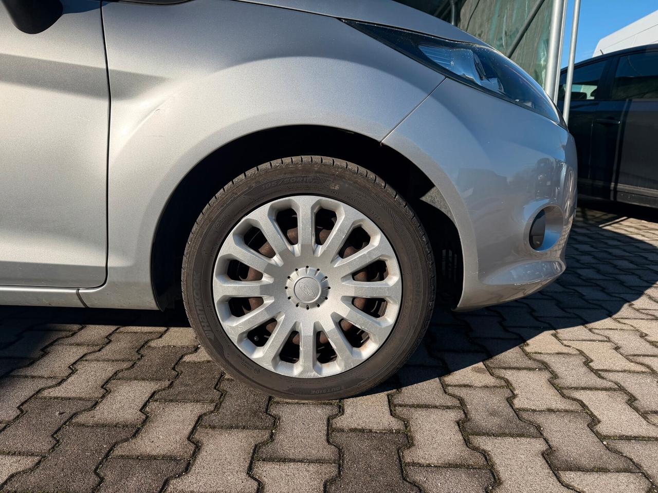 Ford Fiesta 1.2 82 CV 5 porte Titanium