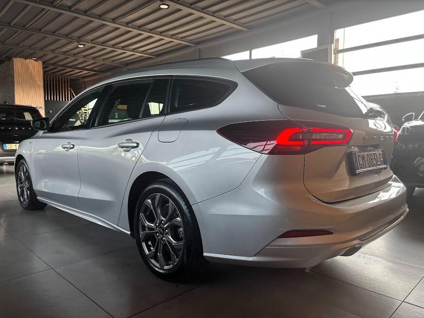 Ford Focus 1.0 EcoBoost Hybrid 125 CV ST-Line