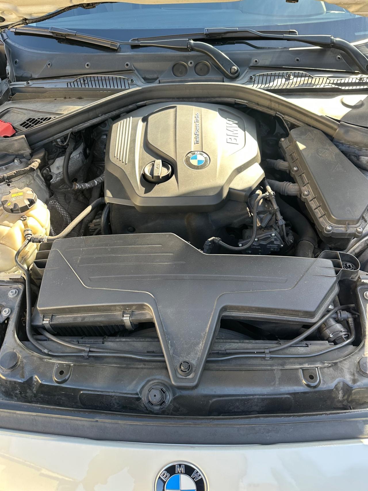 Bmw 116 116d 5p. Urban