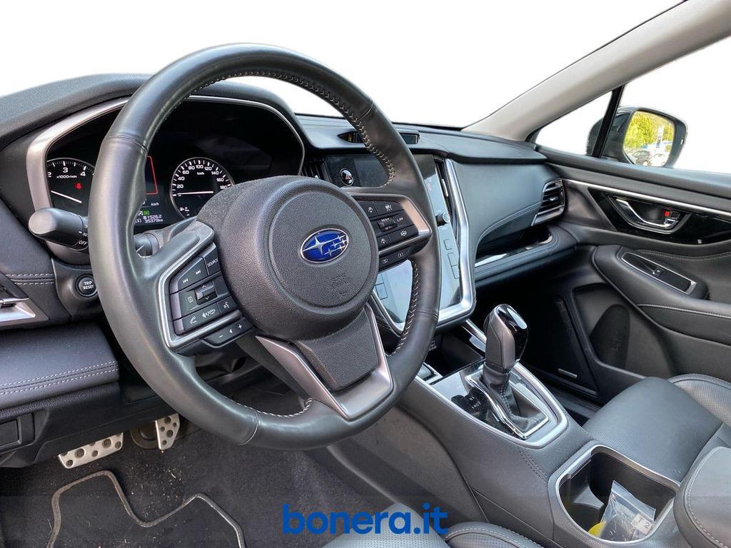 Subaru Outback 2.5 i Premium AWD CVT Lineartronic