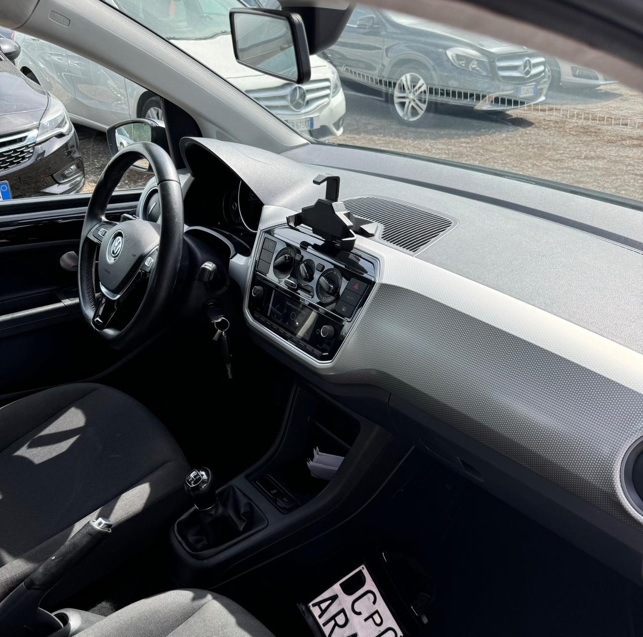 Volkswagen up! 1.0 5p. move BlueMotion Technology