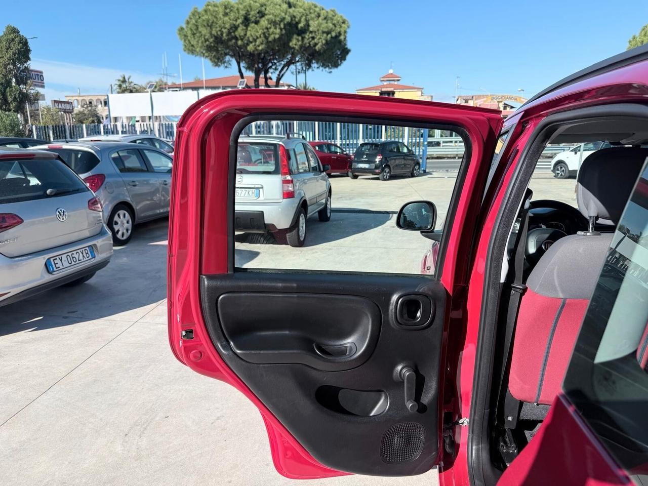 Fiat Panda 0.9 TwinAir Turbo Natural Power Lounge