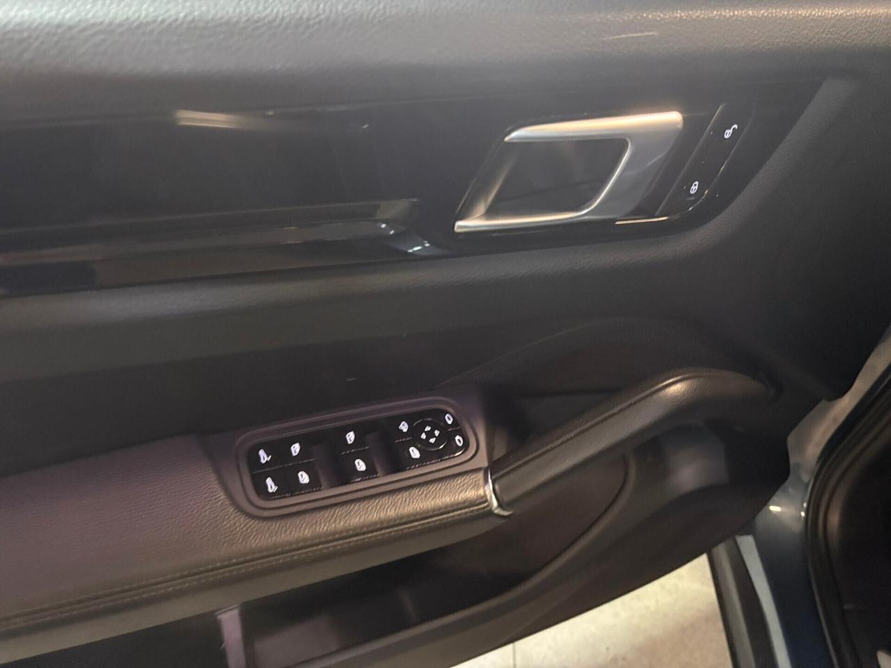 Porsche Cayenne 3.0 S