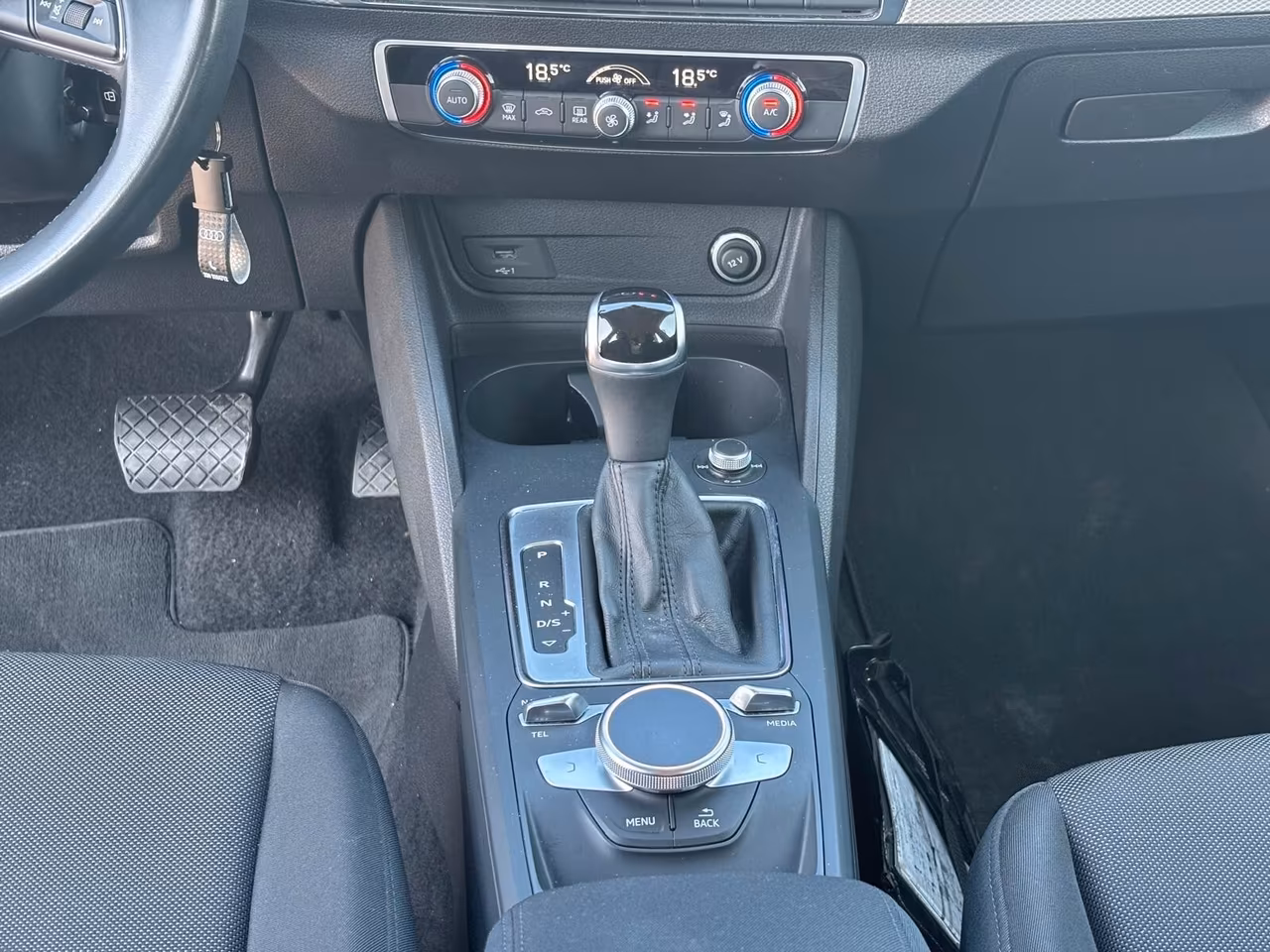 Audi Q2 30 2.0 TDI S tronic Admired