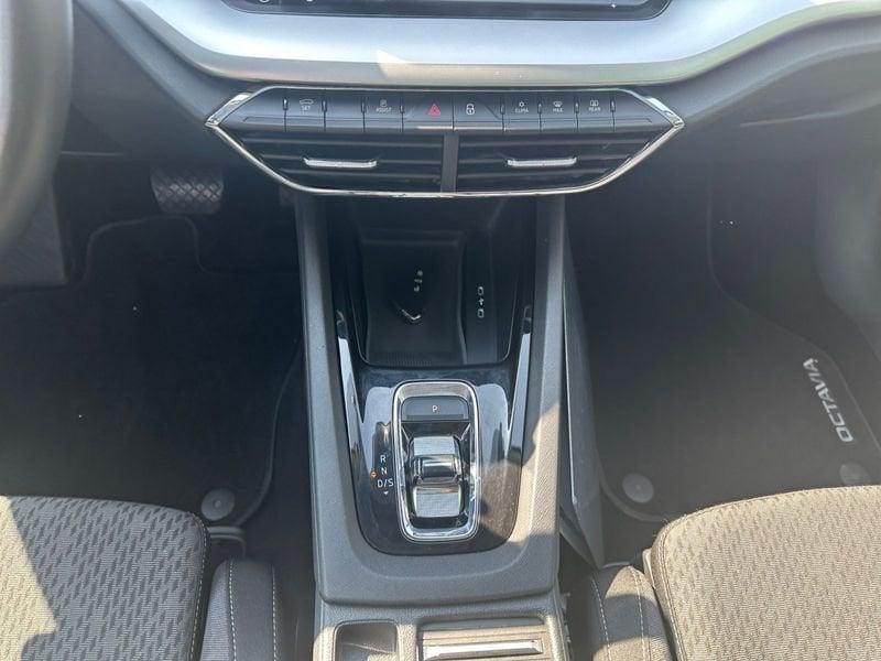 Skoda Octavia Wagon Style 2.0 TDI 110 kW (150 CV) 7 marce - DSG