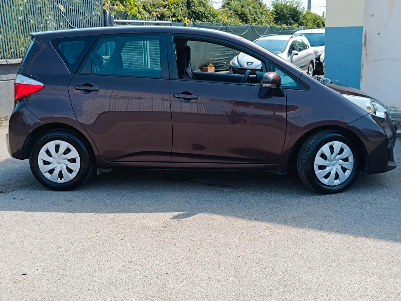 Toyota Verso-S 1.4D MT Active
