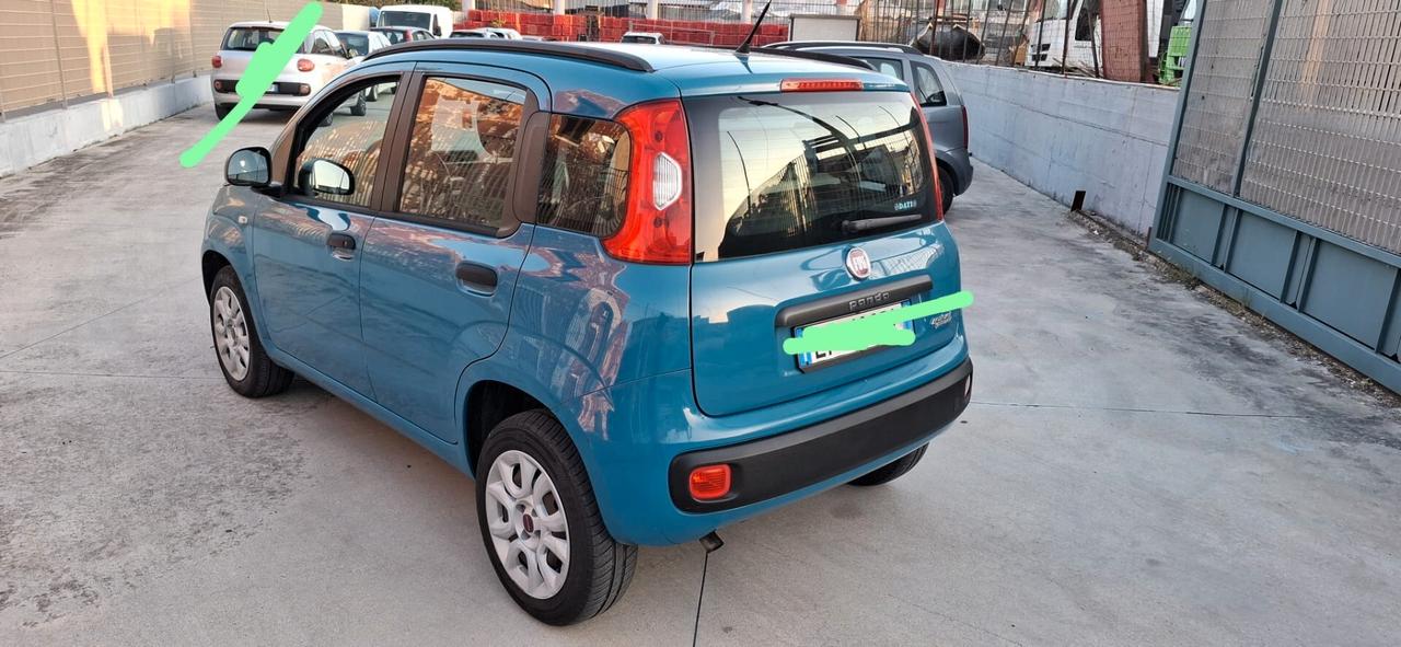 Fiat Panda 0.9 TwinAir Turbo Natural Power Lounge
