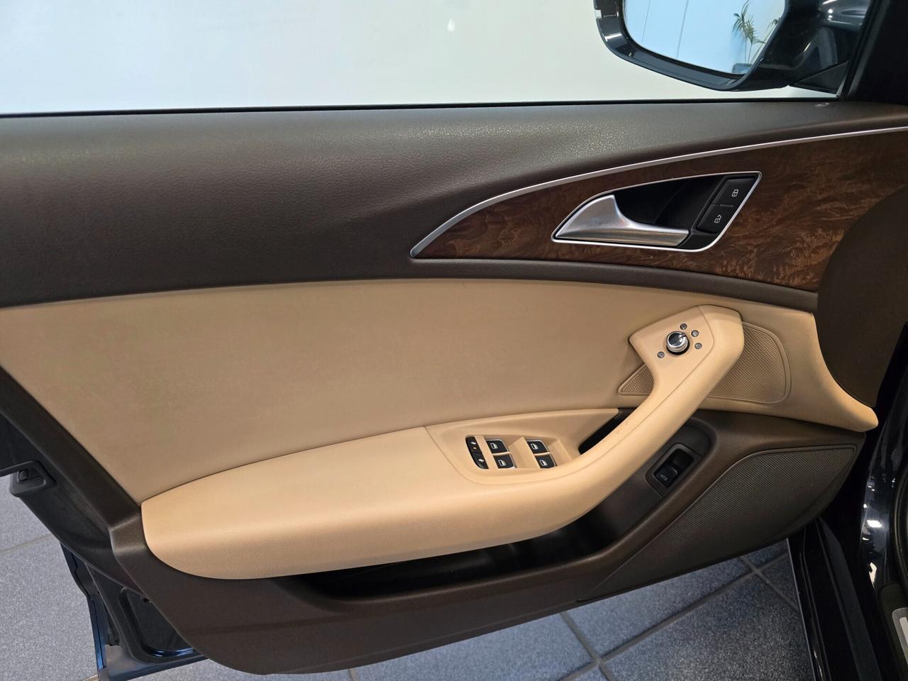 Audi A6 Avant 2.0 TDI 177 CV multitronic 2012