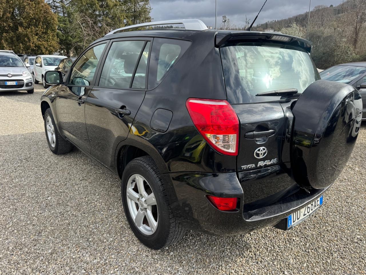 Toyota RAV 4 RAV4 2.2 D-4D 136 CV Luxury