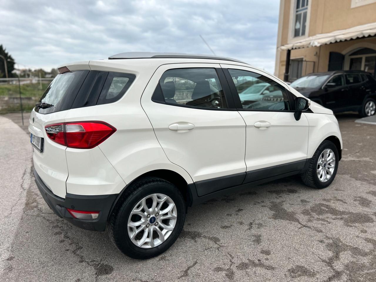 Ford EcoSport 1.5 TDCi 95 CV Business 10/2015