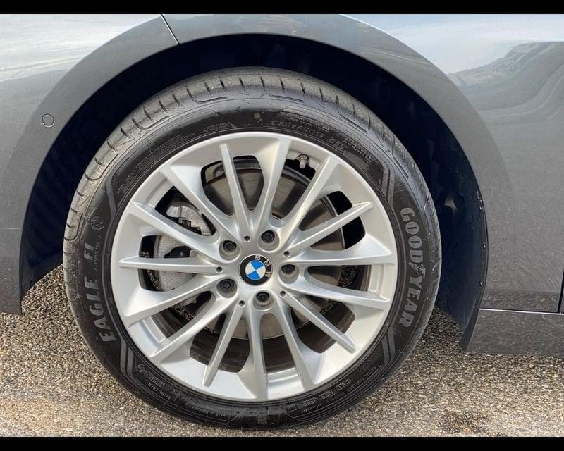 BMW Serie 1 F40 118d Business Advantage auto