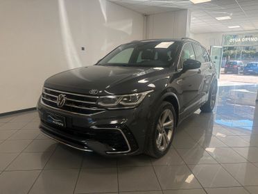 Volkswagen Tiguan 2.0 TDI 150 CV SCR DSG 4MOTION R-Line