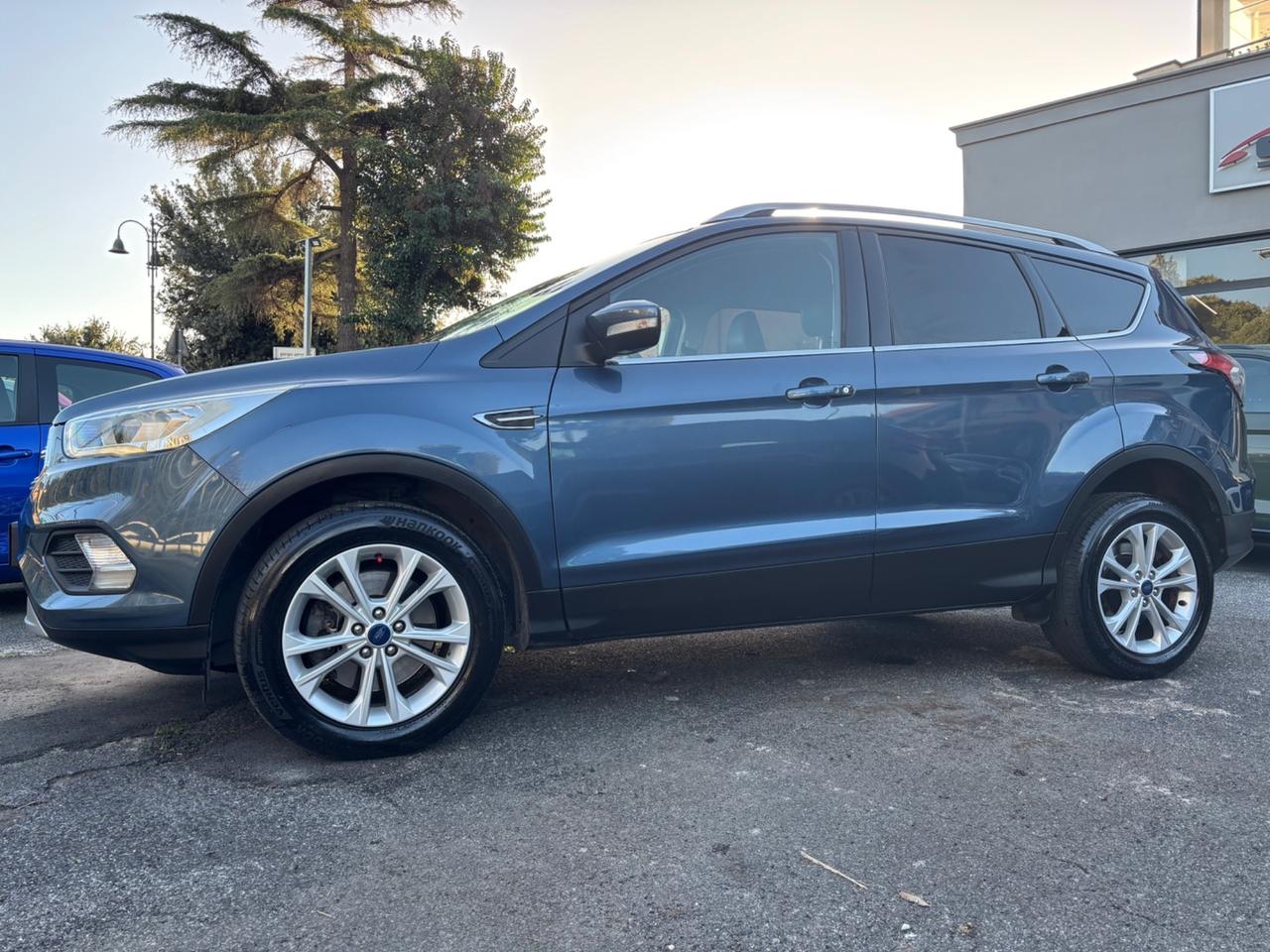 Ford Kuga 1.5 TDCI 120 CV S&S 2WD