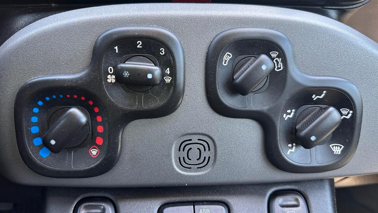 Fiat Panda 1.2 2017 GPL OTTIME CONDIZIONI neopatent LEGGI TESTO