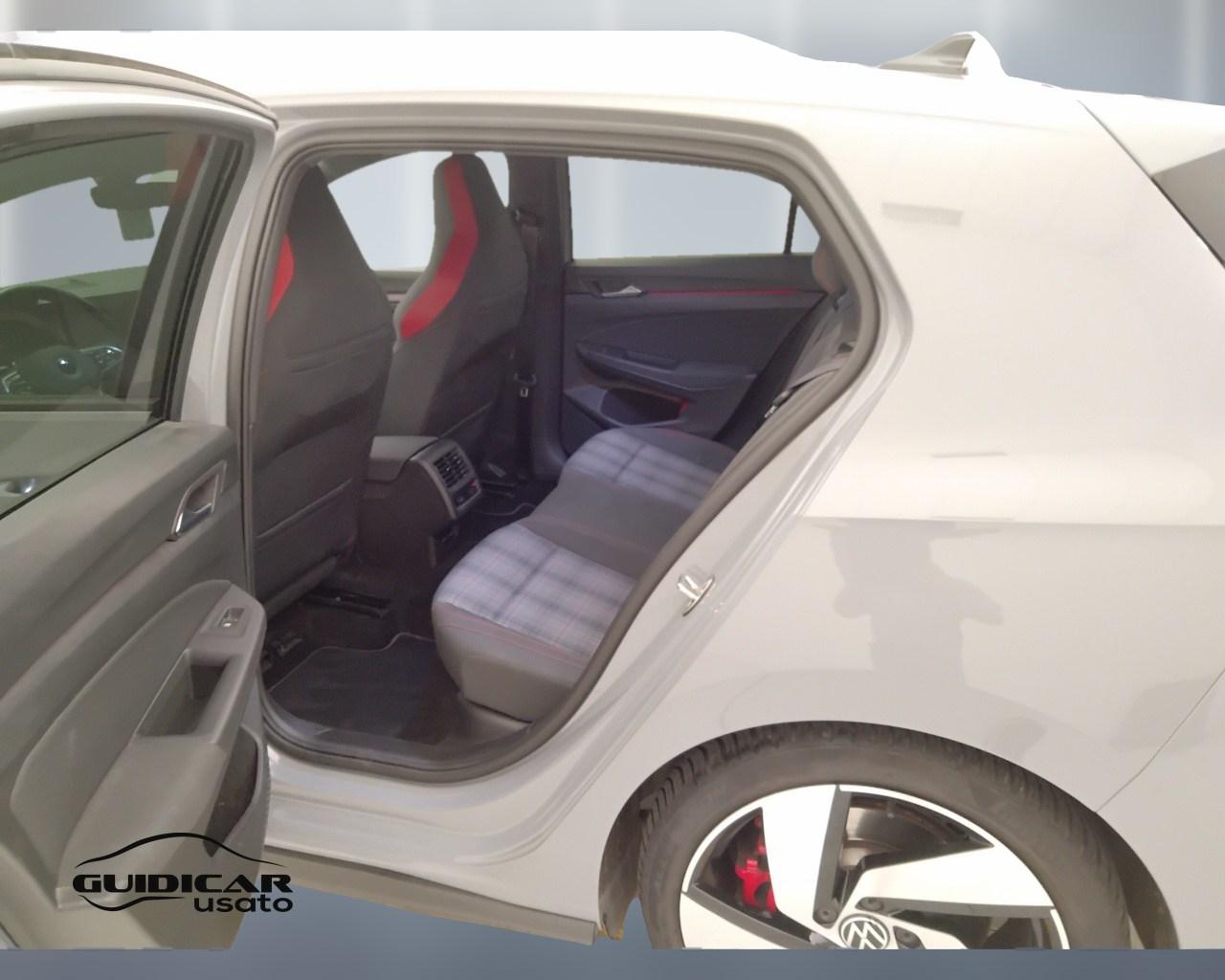 VOLKSWAGEN Golf VIII 2020 - Golf 2.0 tsi GTI 245cv dsg