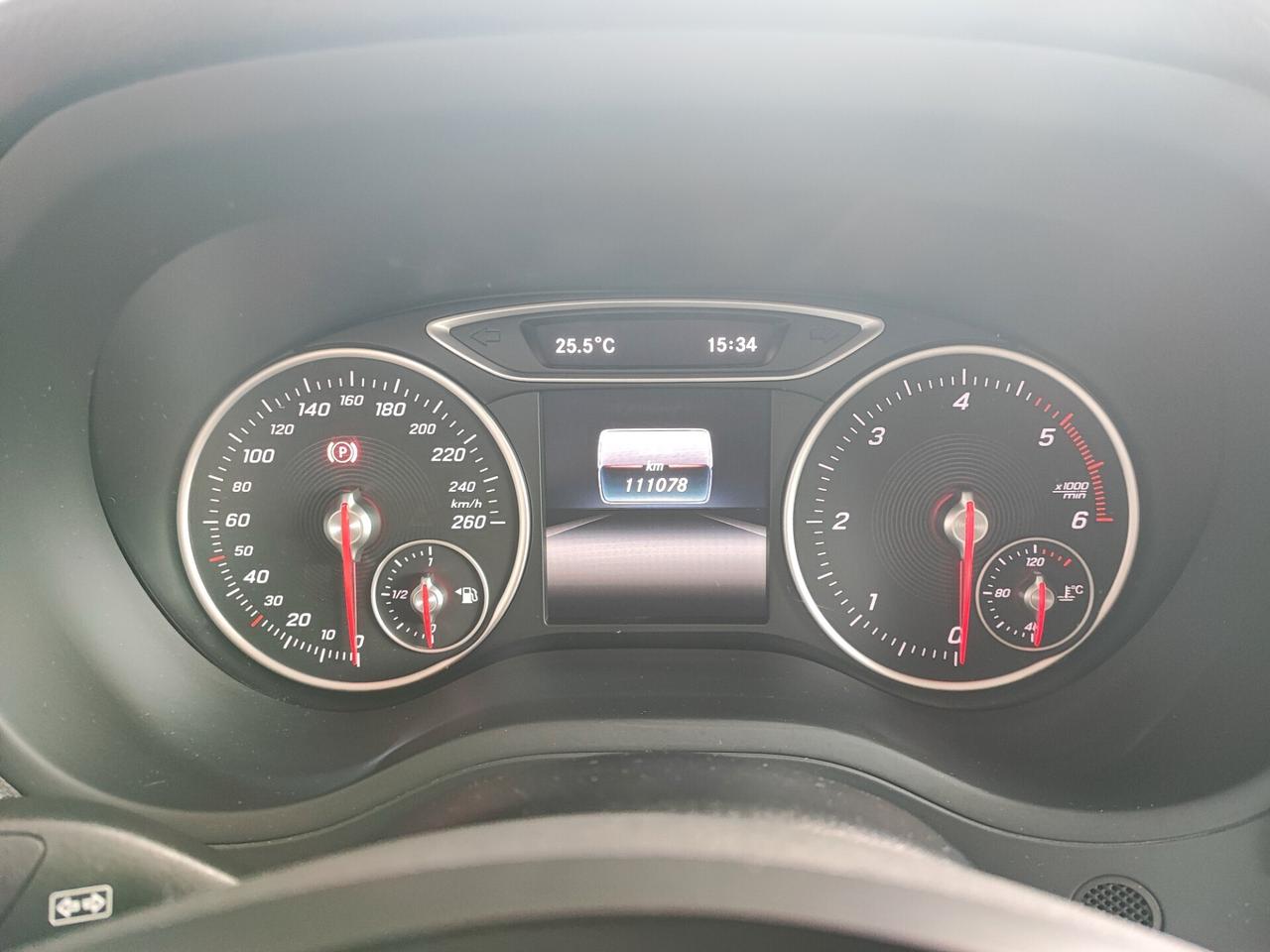 Mercedes-benz B 180 d Premium