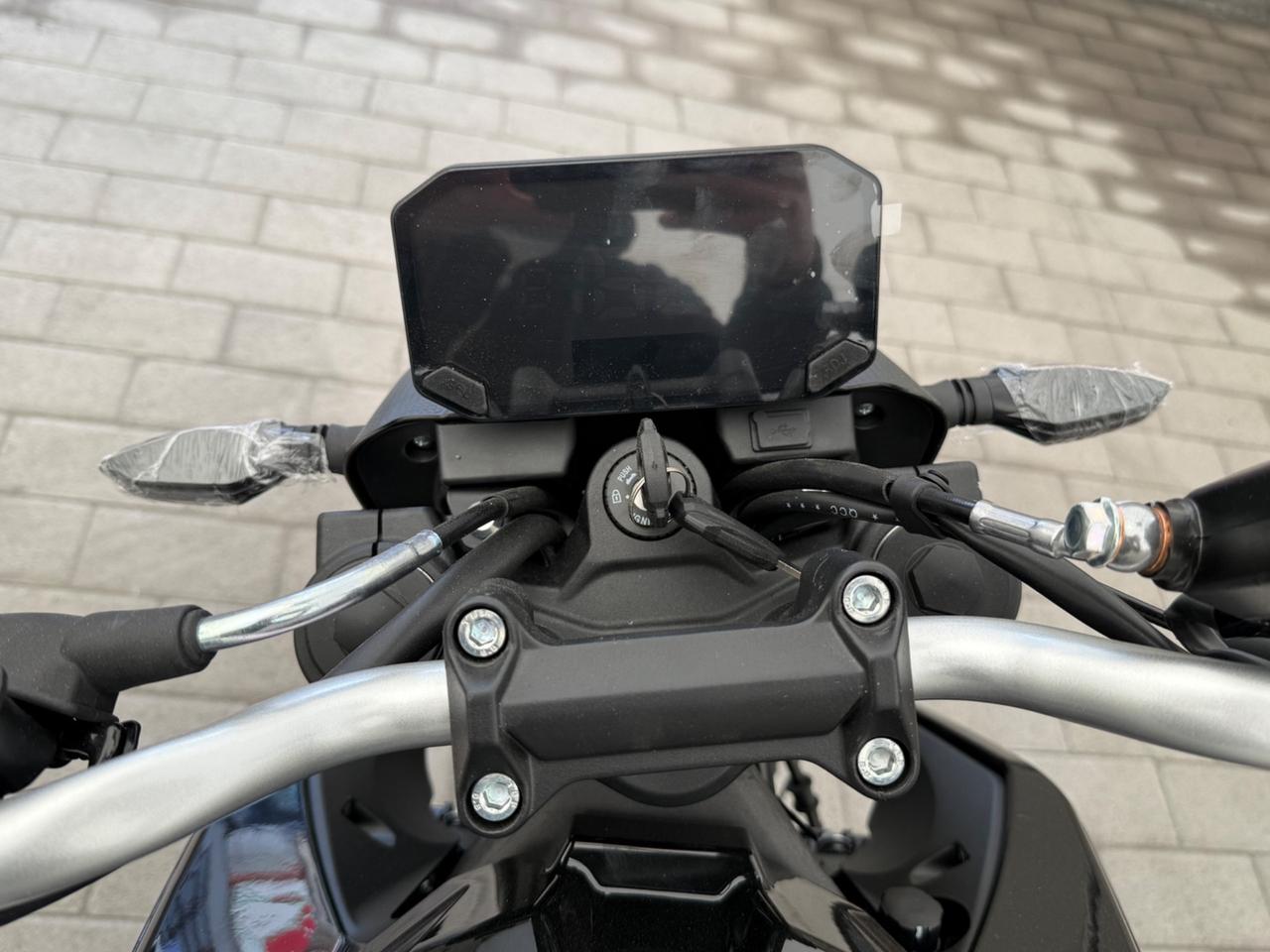 VOGE BRIVIDO 125R