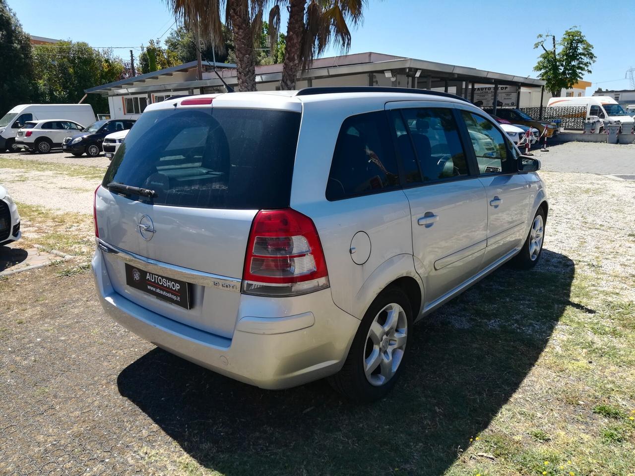OPEL - Zafira - 1.9 CDTI 120CV Cosmo - UNIPRO - NEOPATENTATI