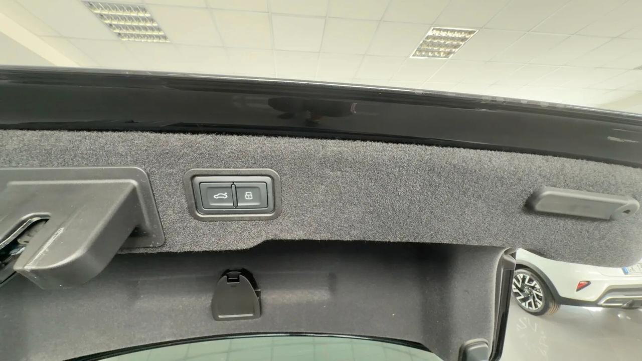 Audi A8 50 TDI 3.0 quattro tiptronic