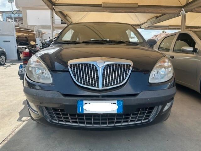 LANCIA YPSILON 1,3 MJ INTERNI IN PELLE/SENSORI /COMANDI AL VOALNTE...