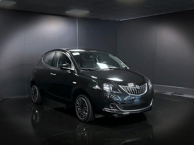 LANCIA Ypsilon 1.0 FireFly 5 porte S&S Hybrid Ecochic Silver