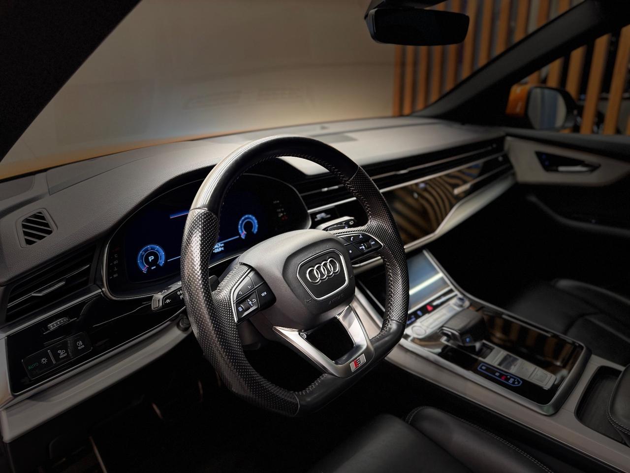 Audi Q8 50 TDI 286 CV quattro tiptronic S LINE EXCLUSIVE COLOR