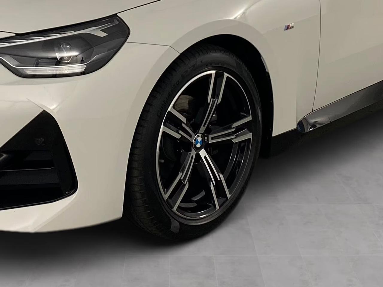 Bmw 218 M SPORT LED SENS PARK APLLE CAR PLAY CRUISE CONTROL 18" IN ARRIVO OPZIONABILE