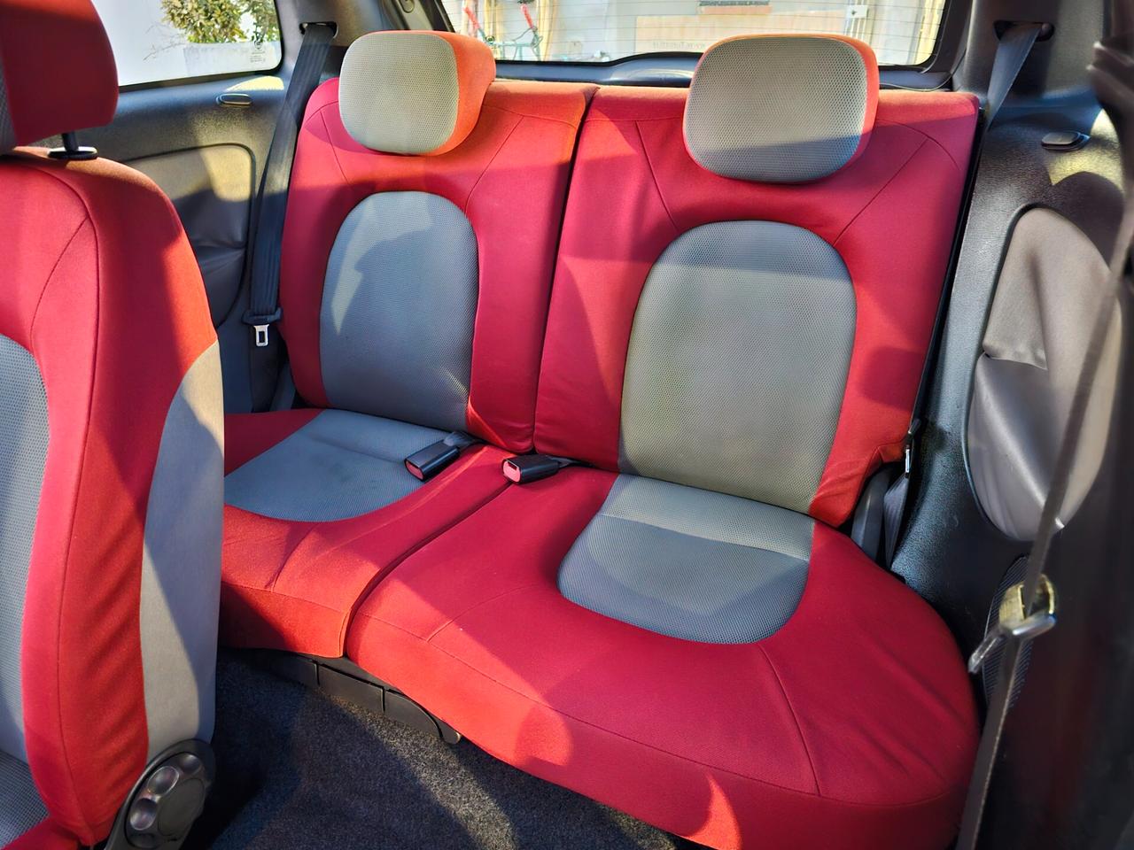 Lancia Ypsilon 1.3 Mjet cambio automatico