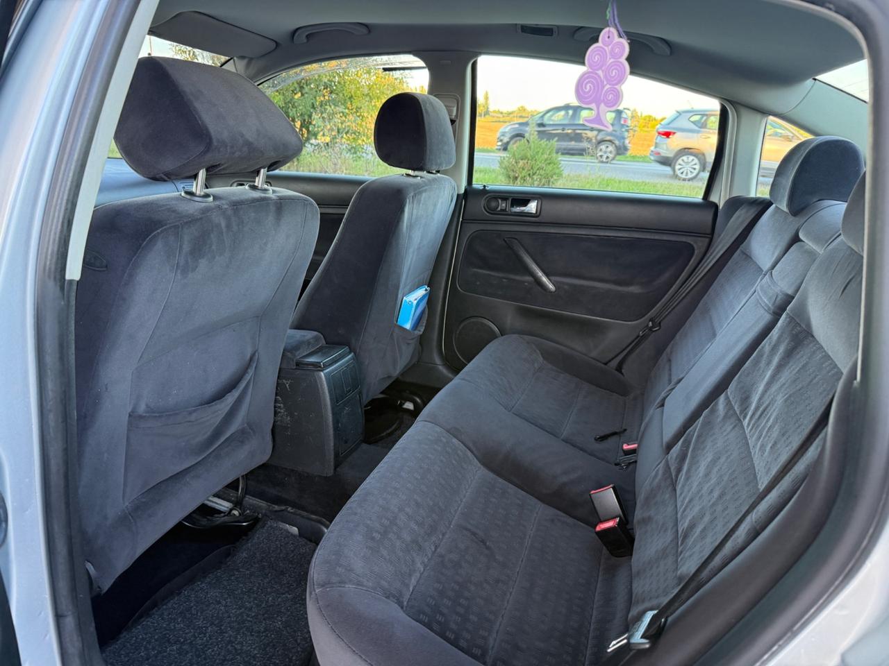 Volkswagen Passat 1.6/102 CV cat - METANO
