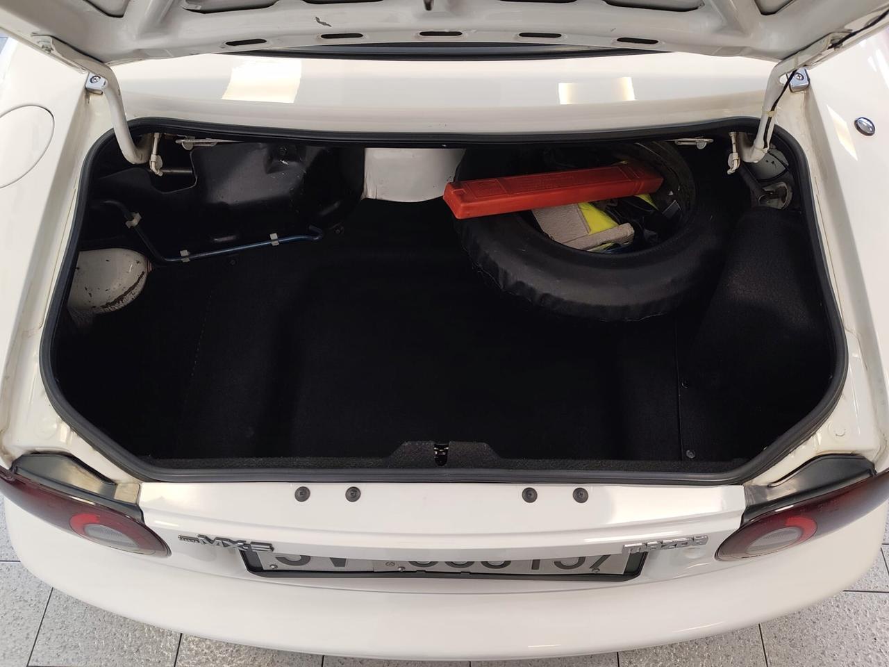 Mazda MX-5 NA1.6 CRUSCOTTO PIATTO/DIFF LSD