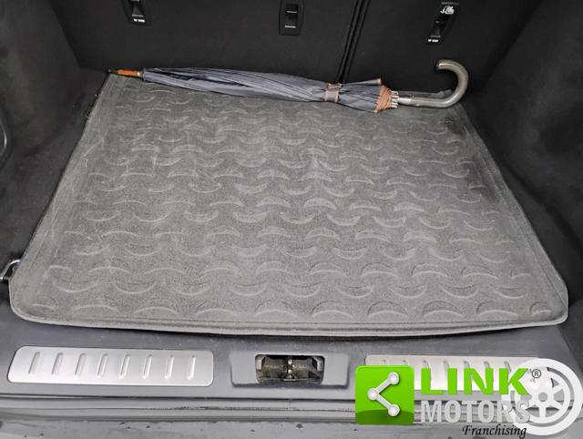 LAND ROVER Range Rover Evoque 2.0 TD4 150 CV 5p. SE