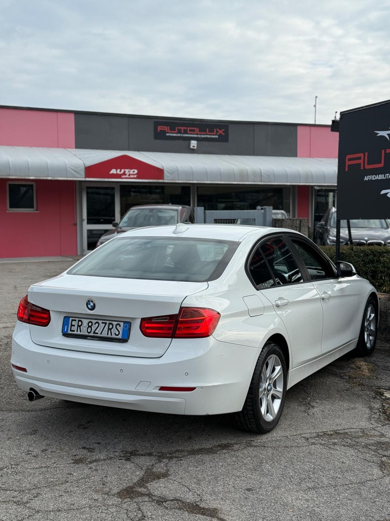 Bmw 318d AUTOM. F30 BERLINA NEOPATENTATI