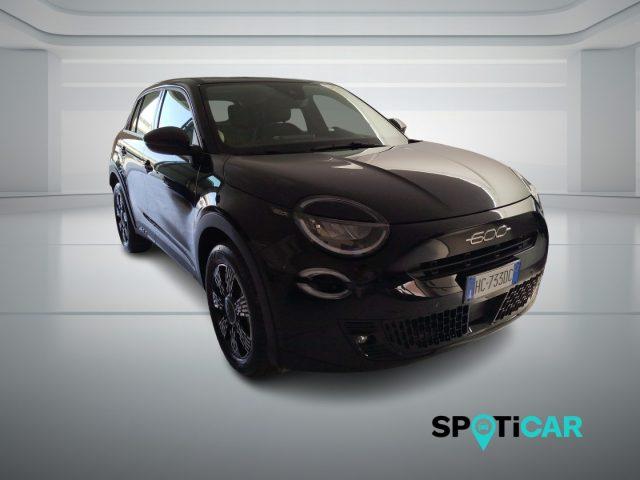 FIAT 600 Hybrid 110 CV DCT MHEV Icon
