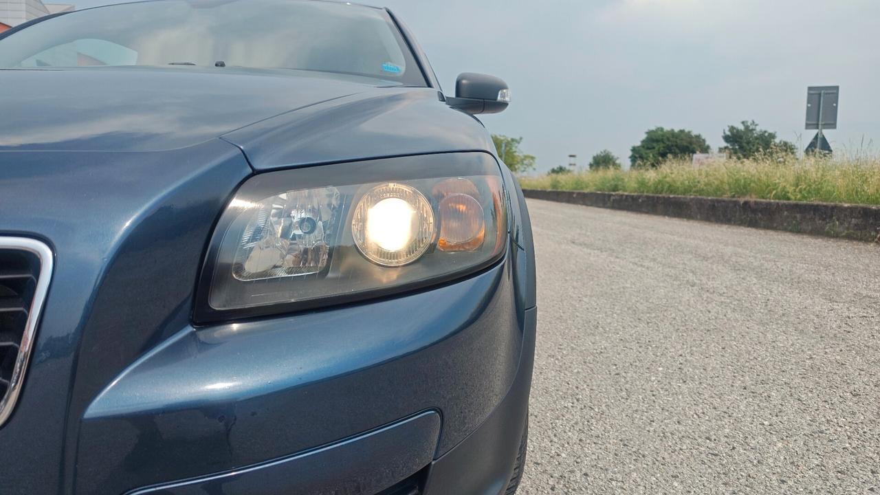 Volvo C30 1.6 D Summum