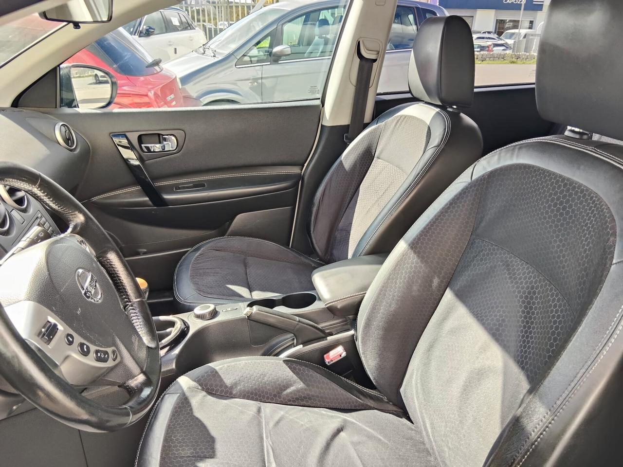 Nissan Qashqai 1.6 131cv TEKNA 360 4wd GANCIO TRAINO