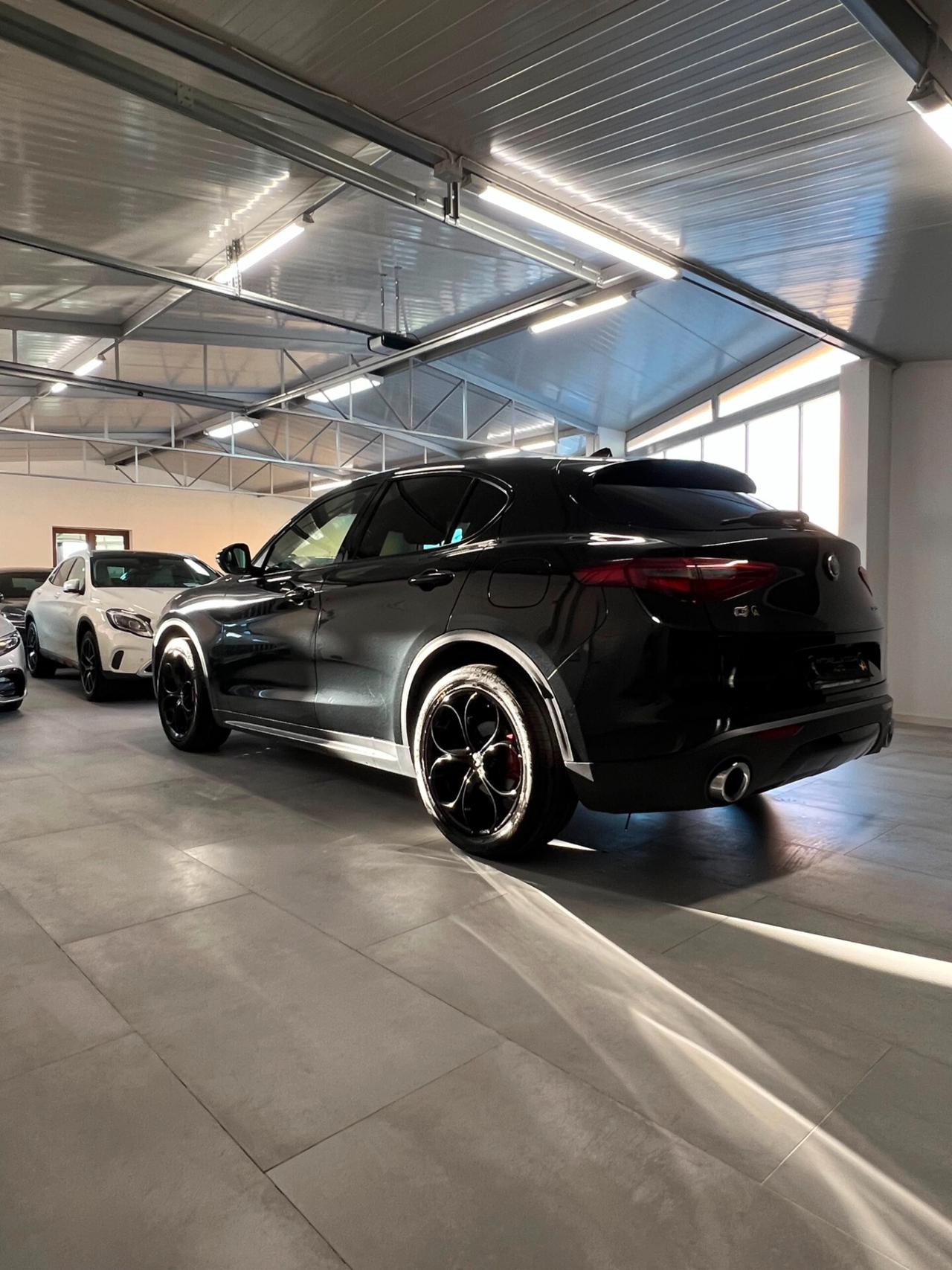 Alfa Romeo Stelvio 2.2 Turbodiesel 210 CV AT8 Q4 Executive
