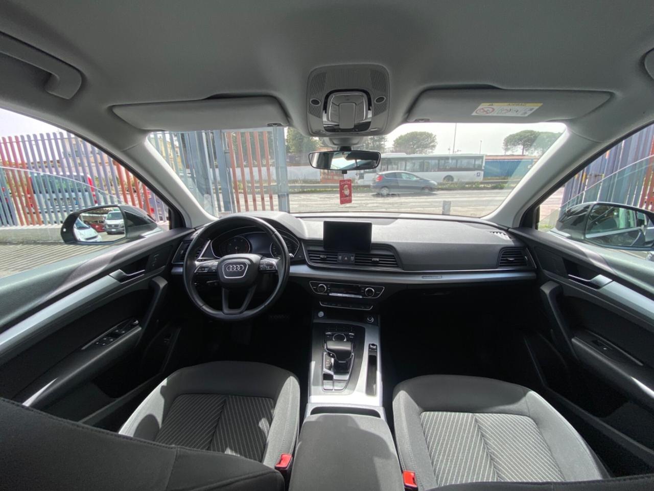 Audi Q5 40 TDI quattro S tronic Business Design